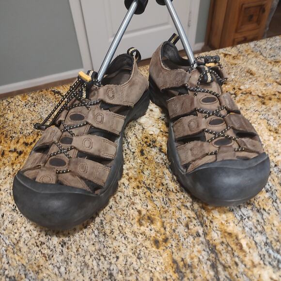 Keen Newport H2 Shoes Mens Size 8.5 Brown Waterproof Hiking Sandals Outdoors main image 12